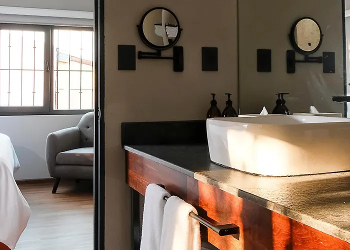 Casa Serenos Hotel 3*