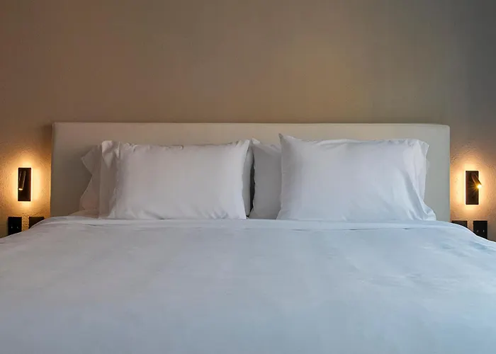 Casa Serenos Hotel 3*