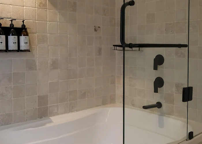 Casa Serenos 3*